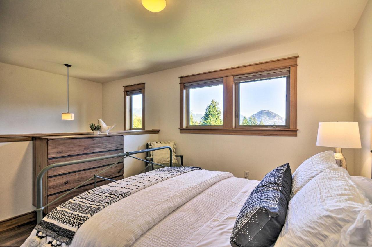 Appartamento Scenic Studio With Loft And View Of The Columbia River Carson Esterno foto